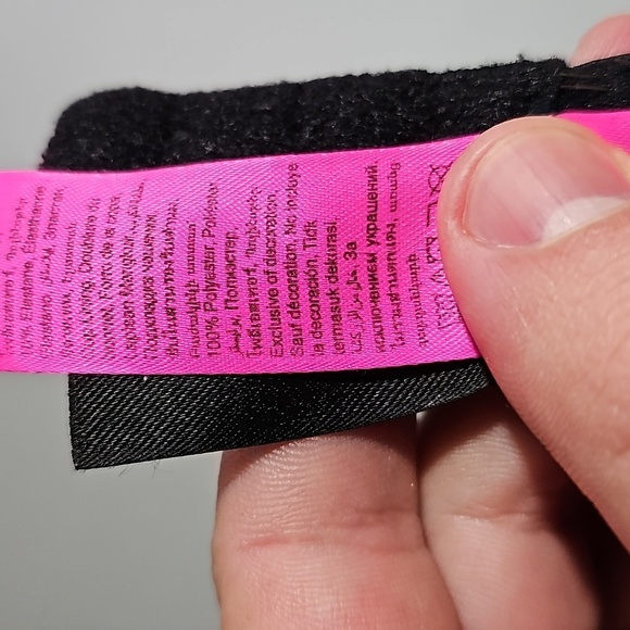 La Senza small black sports bra - Picture 7 of 7